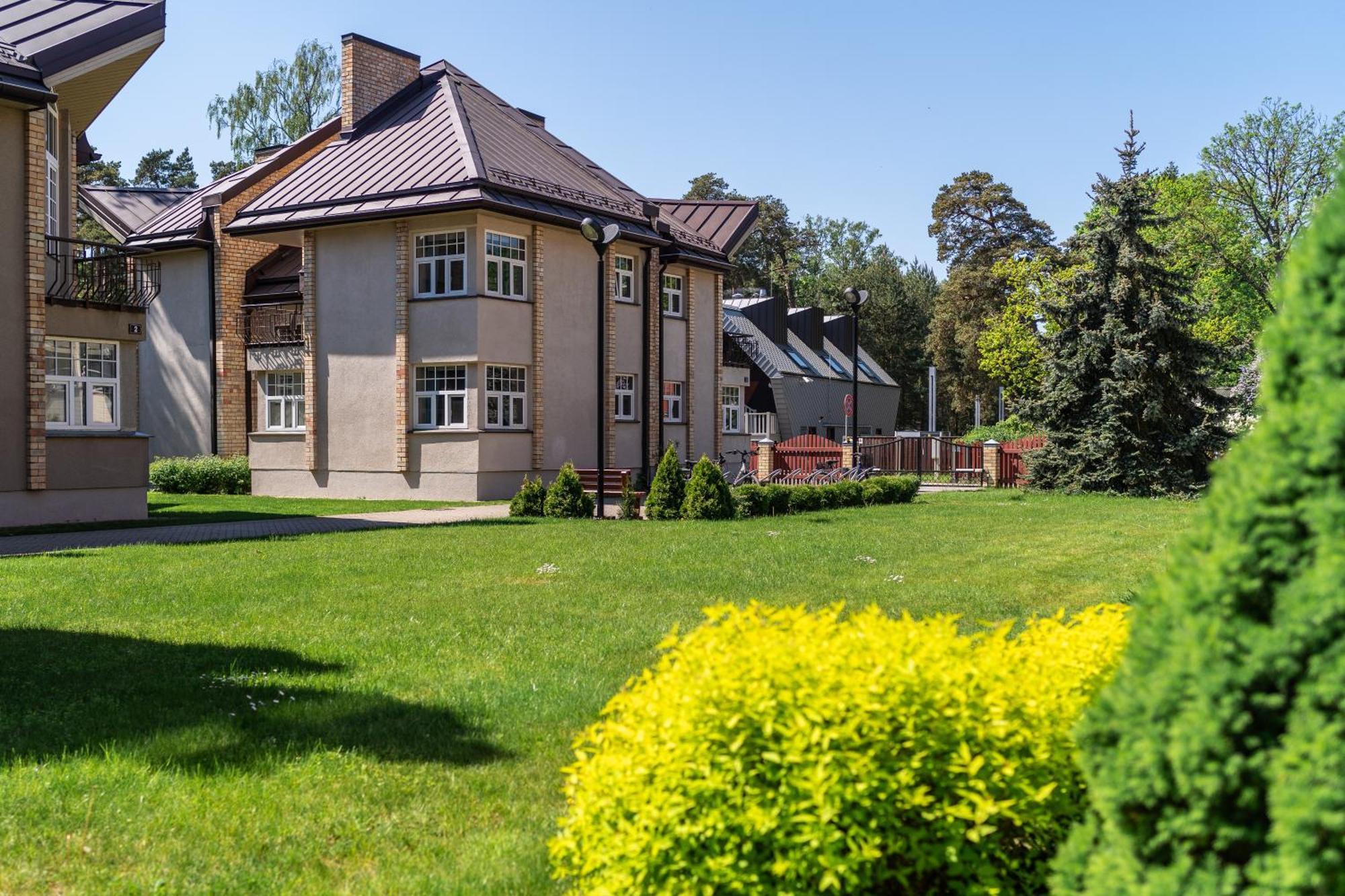 Apartamenti Kurshi Юрмала Екстер'єр фото